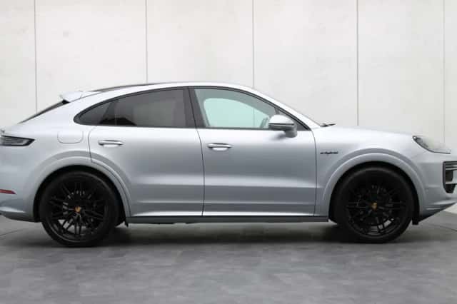 Porsche Cayenne (2024) thumbnail 41