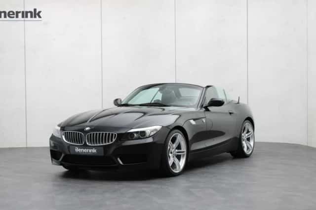 BMW Z4 (2010) thumbnail 1