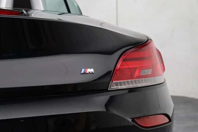 BMW Z4 (2010) thumbnail 20