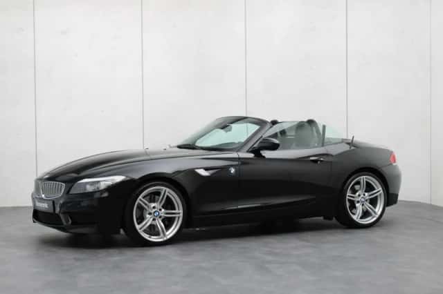 BMW Z4 (2010) thumbnail 24