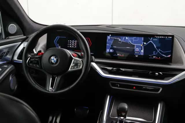 BMW XM (2023) thumbnail 12
