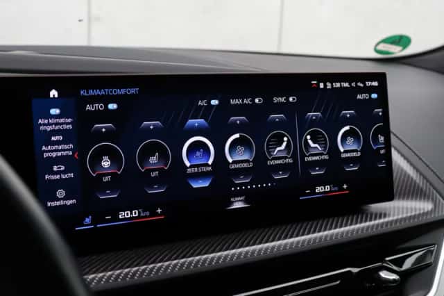 BMW XM (2023) thumbnail 15