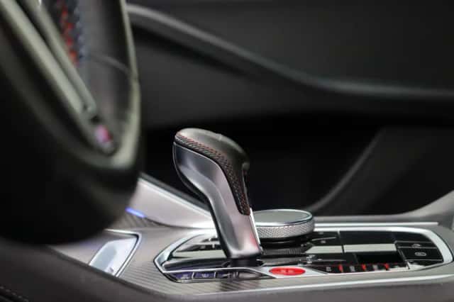 BMW XM (2023) thumbnail 22