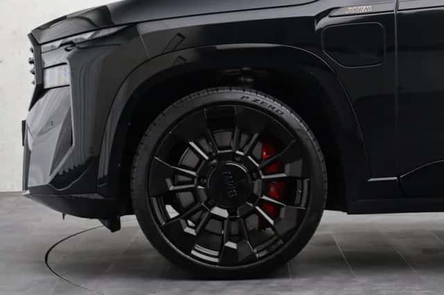 BMW XM (2023) thumbnail 6