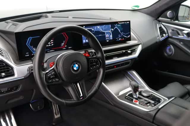 BMW XM (2023) thumbnail 7