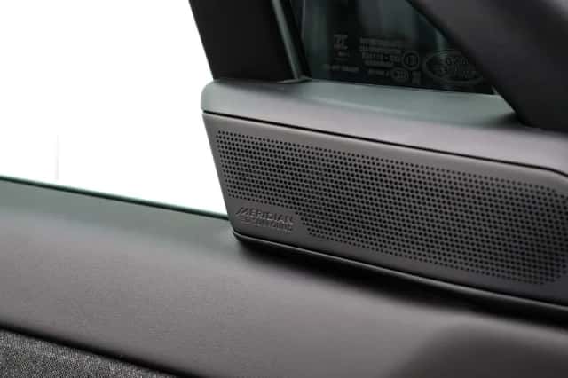 Land Rover Range Rover Sport (2026) thumbnail 11