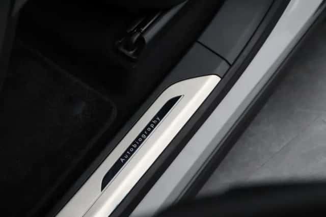 Land Rover Range Rover Sport (2026) thumbnail 19