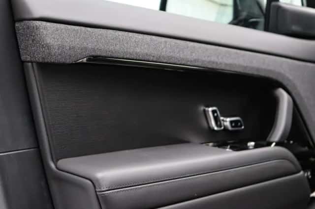 Land Rover Range Rover Sport (2026) thumbnail 23