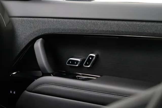 Land Rover Range Rover Sport (2026) thumbnail 27