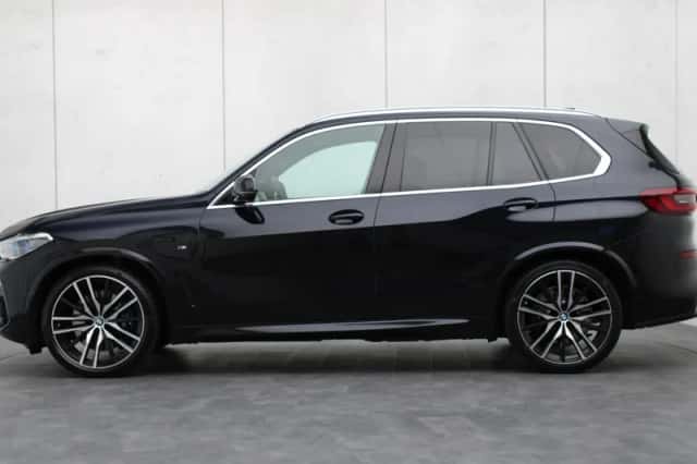 BMW X5 (2020) thumbnail 2