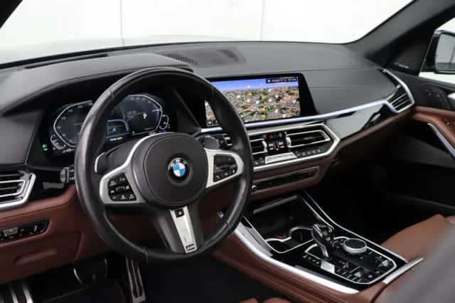 BMW X5 (2020) thumbnail 8