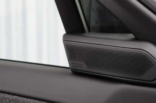 Land Rover Range Rover Sport (2024) thumbnail 12