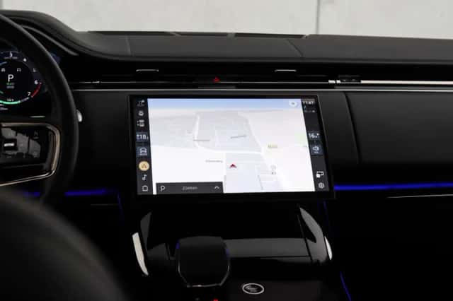Land Rover Range Rover Sport (2024) thumbnail 21