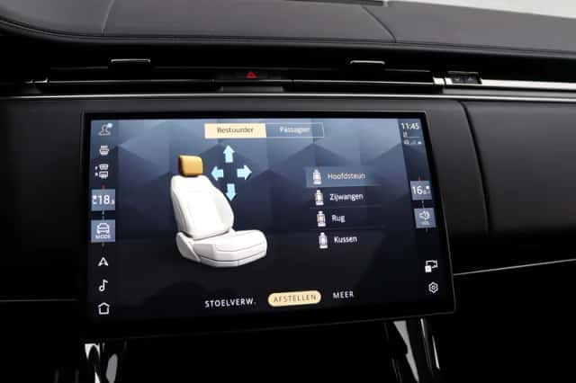 Land Rover Range Rover Sport (2024) thumbnail 24