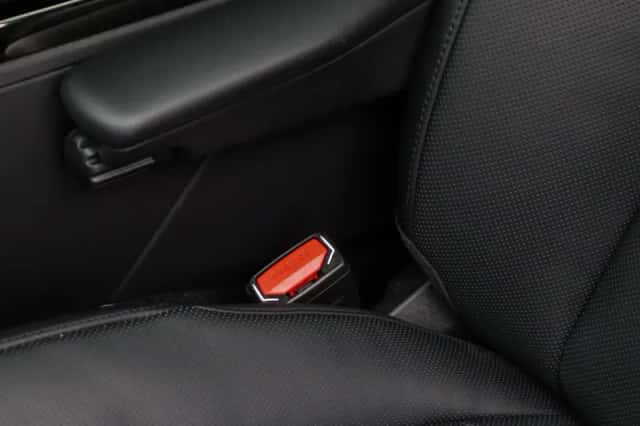 Land Rover Range Rover Sport (2024) thumbnail 31
