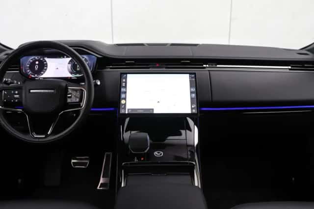 Land Rover Range Rover Sport (2024) thumbnail 35