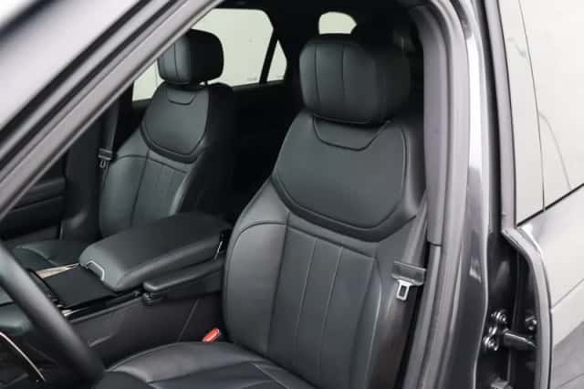 Land Rover Range Rover Sport (2024) thumbnail 9
