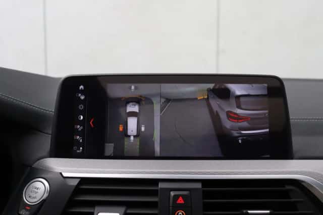 BMW X3 (2018) thumbnail 14