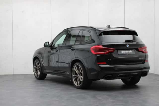BMW X3 (2018) thumbnail 3
