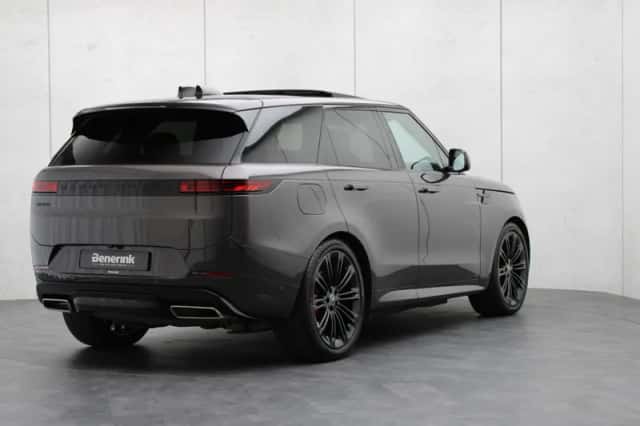 Land Rover Range Rover Sport (2025) thumbnail 4