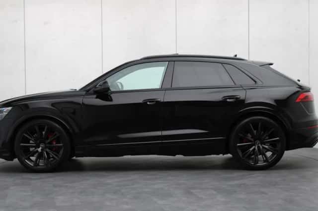 Audi SQ8 (2024) thumbnail 2