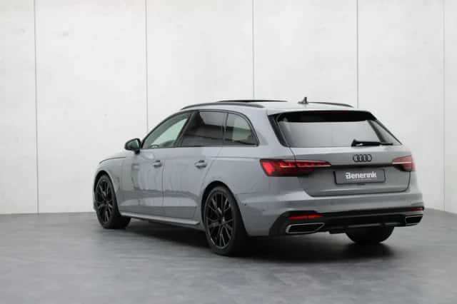 Audi A4 (2024) thumbnail 3