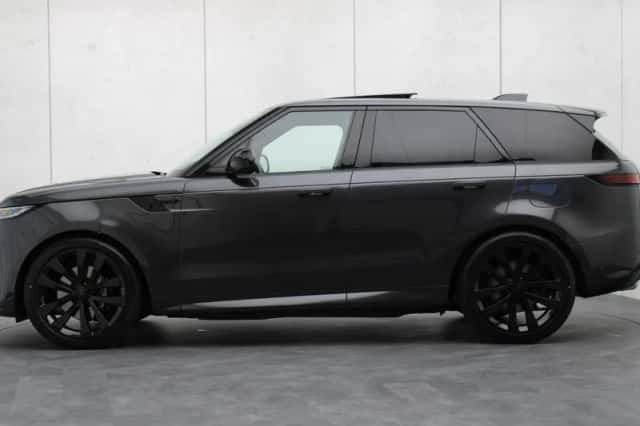 Land Rover Range Rover Sport (2026) thumbnail 2