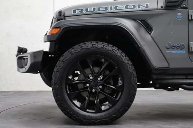 Jeep Wrangler (2021) thumbnail 6