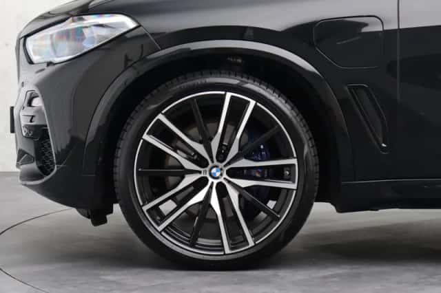 BMW X5 (2020) thumbnail 6