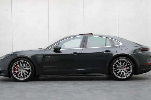 Porsche Panamera (2026) thumbnail 2