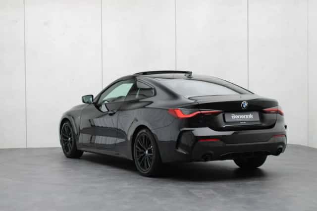 BMW 4-Serie (2021) thumbnail 3