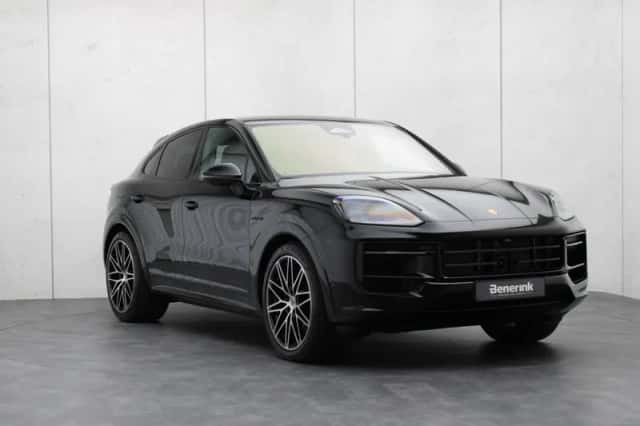 Porsche Cayenne (2026) thumbnail 5
