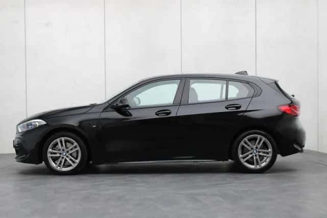 BMW 1-Serie (2022) thumbnail 2