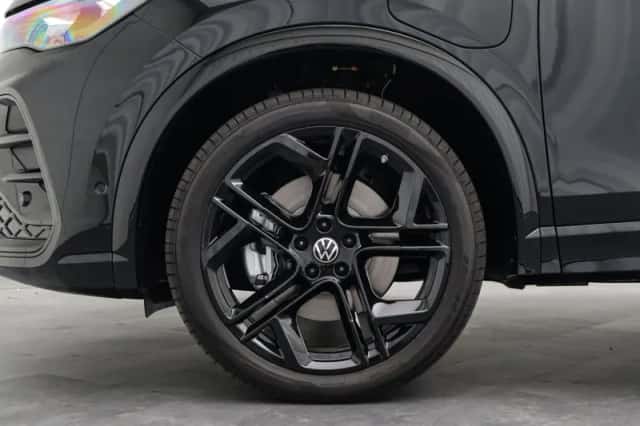 Volkswagen Tiguan (2026) thumbnail 6