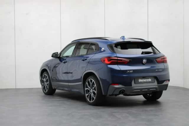 BMW X2 (2022) thumbnail 3