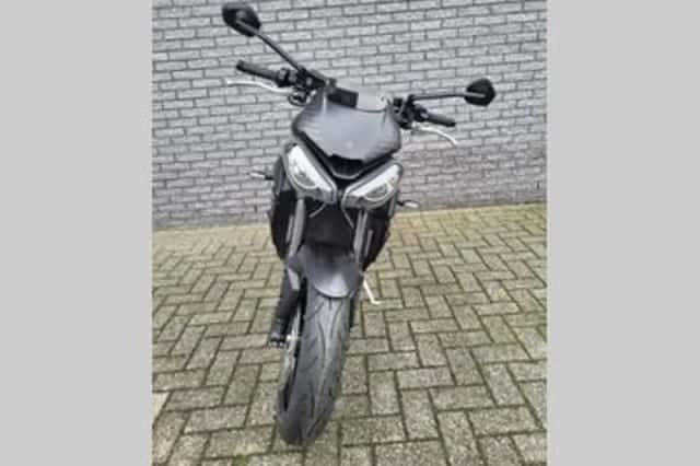 TRIUMPH STREET (2022) thumbnail 2