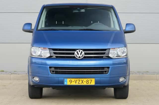 Volkswagen Transporter (2012) thumbnail 6