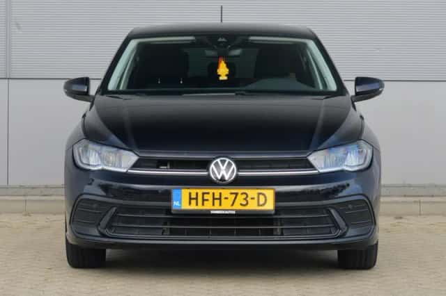 Volkswagen Polo (2022) thumbnail 4