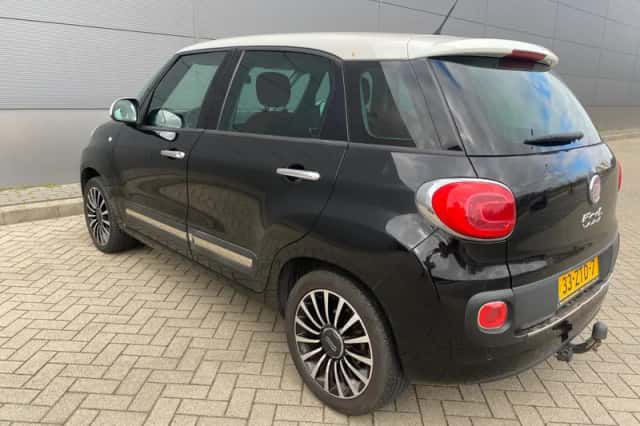 Fiat 500L (2013) thumbnail 3