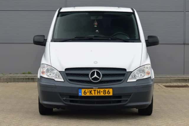 Mercedes-Benz Vito (2013) thumbnail 6