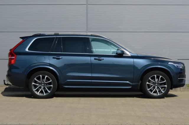Volvo XC90 (2018) thumbnail 5