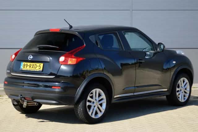 Nissan Juke (2011) thumbnail 2