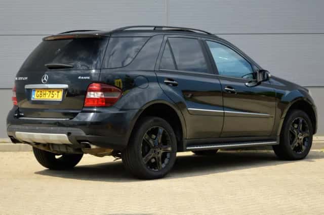Mercedes-Benz M-Klasse (2008) thumbnail 3