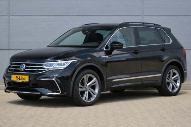 Volkswagen Tiguan (2023) thumbnail 1