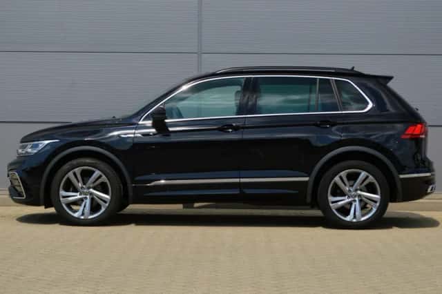 Volkswagen Tiguan (2023) thumbnail 2