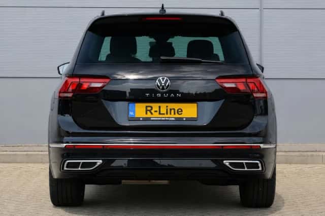 Volkswagen Tiguan (2023) thumbnail 3