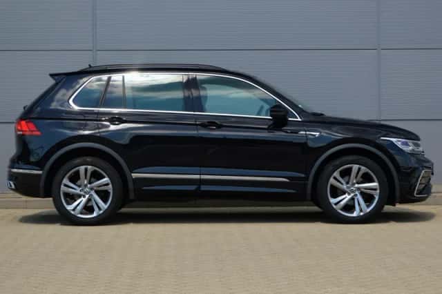Volkswagen Tiguan (2023) thumbnail 4