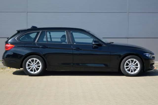 BMW 3-Serie (2018) thumbnail 5