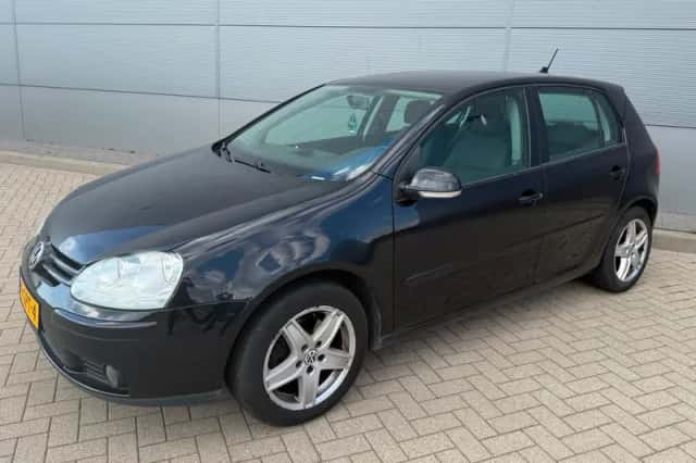 Volkswagen Golf (2008) thumbnail 1