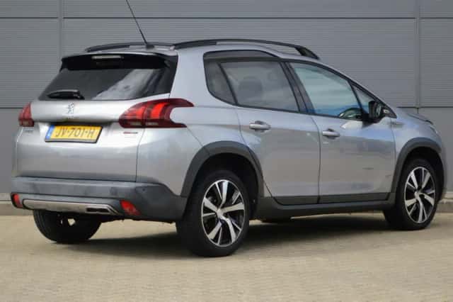Peugeot 2008 (2016) thumbnail 2